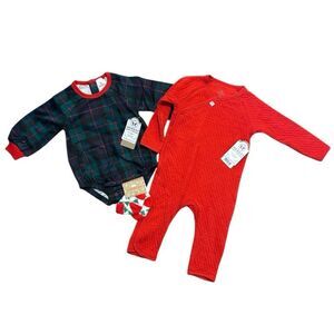 The Honest Company Christmas Bundle, 6-9 mo.